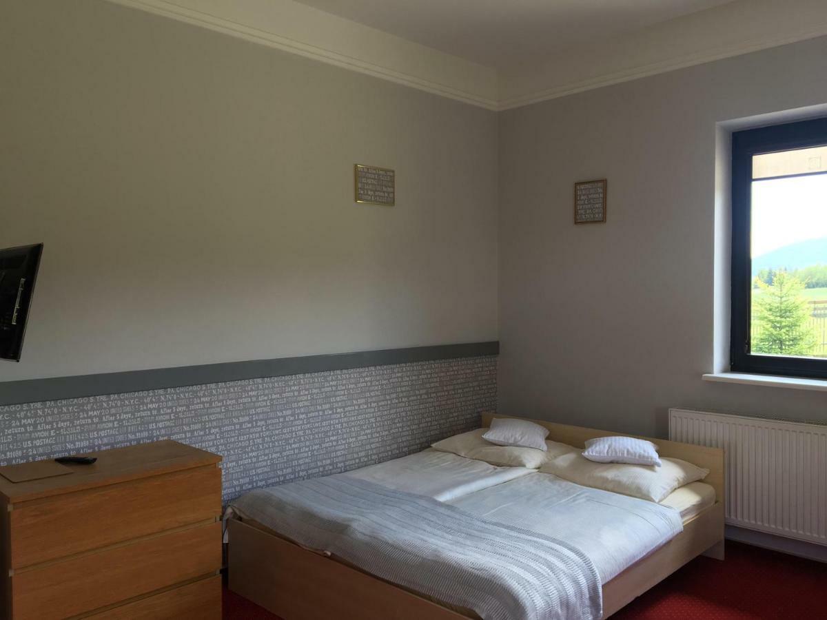 Emilia Hotel วิโซวา-ซโตรจ ภายนอก รูปภาพ